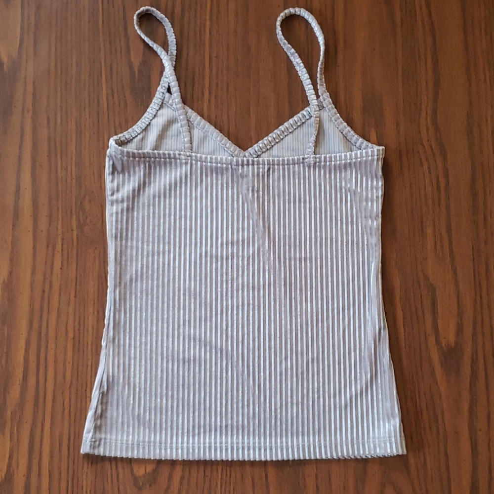 ❣️ 3/$25 Aeropostale Women's Top - Picture 2 of 5